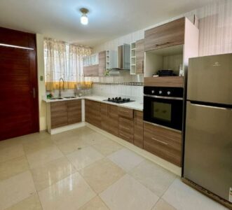 VENDO LINDA CASA LOS PORTALES/HUÁNUCO