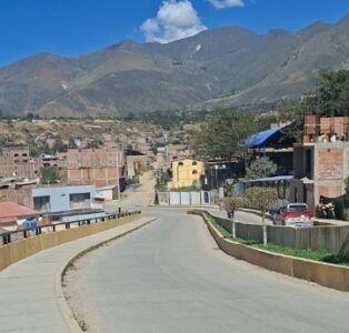 01.03.04 CAYHUAYNA - HUANUCO - TERRENO EN VENTA
