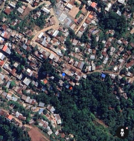 01.02.15 TINGO MARIA - CIUDAD - CASA EN VENTA