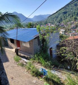 01.02.14 TINGO MARIA -CIUDAD - CASA EN VENTA